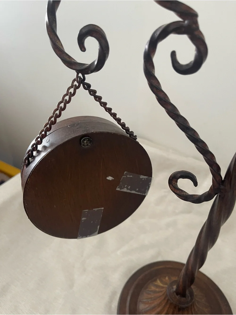 Decorative Brown Hanging Table Clock Stand - Unbranded None Working